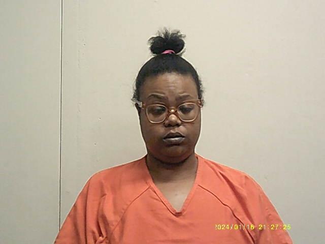 Mugshot of SHANIKA LISTER