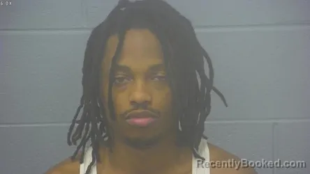 Mugshot of JALEN DARIUS ROBINSON