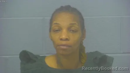 Mugshot of SHANTA MARIE JENNINGS