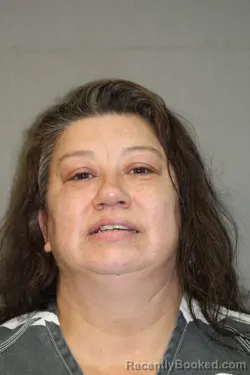 Mugshot of LISA ISABEL-PAULINE ROBERTS booked in Grundy County, Missouri on May 14, 2026