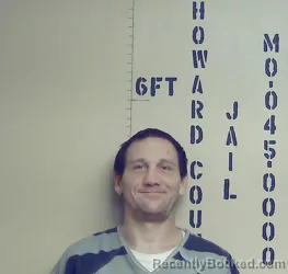 Mugshot of RAY KITCHEN booked in Howard County, Missouri on May 2, 2026