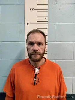 Mugshot of JAMES ALLEN LEACH