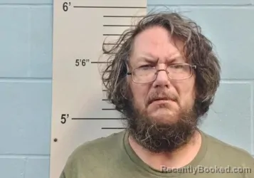 Mugshot of SHANE M ALLRED