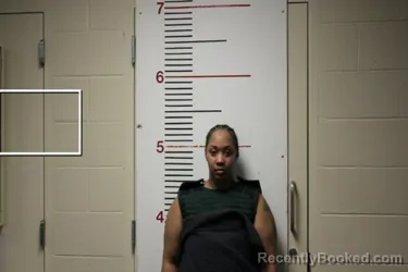 Mugshot of COURTNEY WALLACE