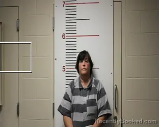 Mugshot of SHANNON LEA BELLA