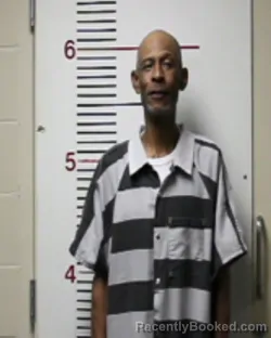 Mugshot of PAXTON ROY SR ABRAMS booked in Anderson County, Texas on April 11, 2026