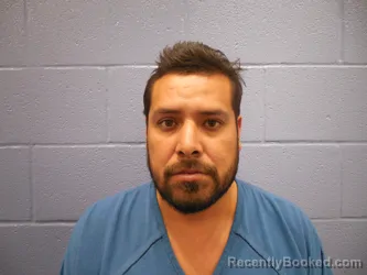 Mugshot of DANIEL EDUARDO QUEZADA-LUCERO