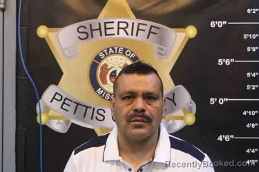 Mugshot of CARLOS REYES GOMEZ booked in Pettis County, Missouri on June 24, 2026