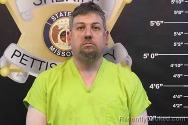 Mugshot of ANDREW SHAW