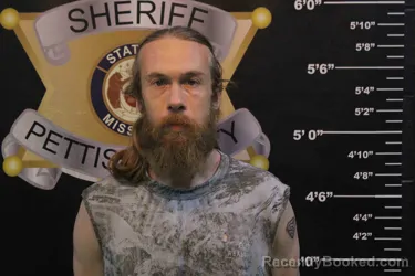 Mugshot of WESLEY KERN