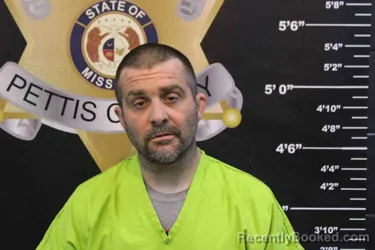 Mugshot of NATHAN SNYDER