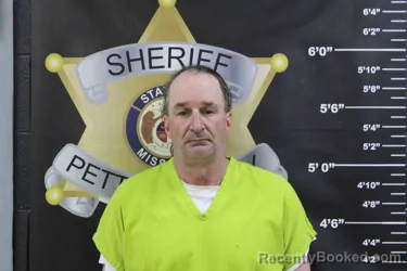 Mugshot of NIKO WOOLDRIDGE