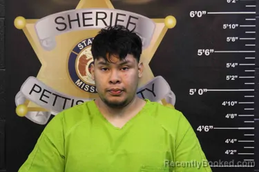 Mugshot of NOELIO QUETZECUA