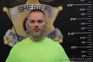 Mugshot of ROY POUNDS