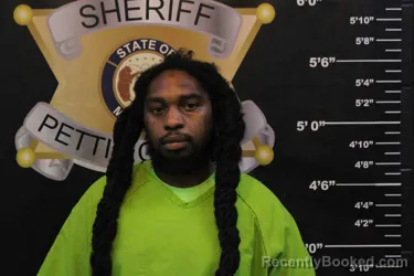 Mugshot of CRAIG CURNS