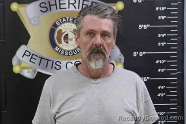 Mugshot of BRIAN CARL