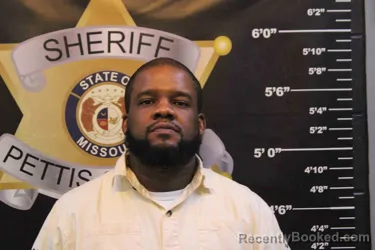 Mugshot of DEMETRIUS GRAY booked in Pettis County, Missouri on April 2, 2026