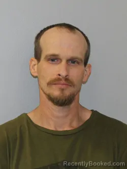 Mugshot of MICHAEL C TABER