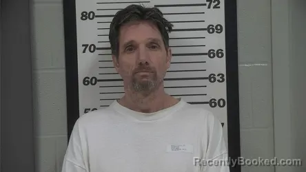 Mugshot of DANIEL L JOHNSON