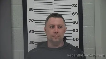 Mugshot of DERRICK JAMES MILLSAP