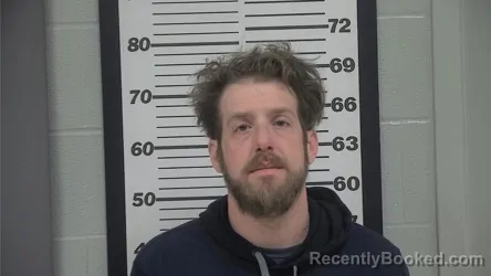 Mugshot of DEREK M SAVAGE