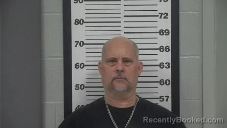 Mugshot of JULIO ENRIQUE APONTE booked in Platte County, Missouri on May 5, 2026