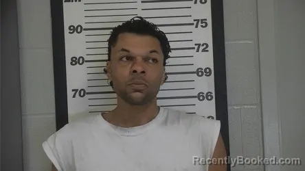 Mugshot of JUSTIN L MORGAN