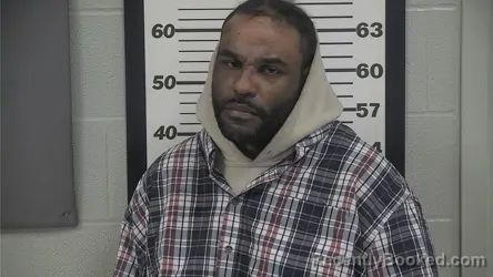 Mugshot of MICHAEL C VALIENTE