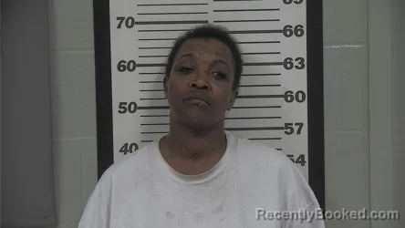 Mugshot of TAWANDA N PIPER