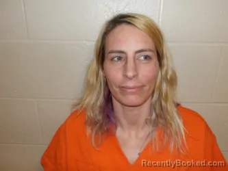 Mugshot of EMILY MARIE MOUNCE booked in Pulaski County, Missouri on May 1, 2026