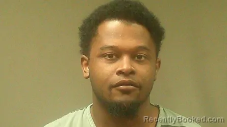 Mugshot of KEIONE DEMITRIEN SHIVERS