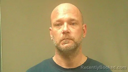 Mugshot of SCOTT M MCARTOR