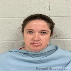 Mugshot of MARY LOUISE NADENE SMITH