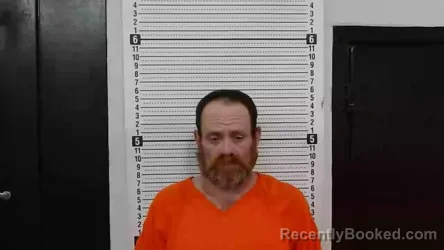 Mugshot of JON MATTHEW ELLSWORTH