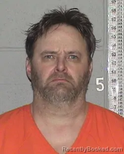 Mugshot of ALAN RAY HARNETT booked in Flathead County, Montana on May 19, 2026