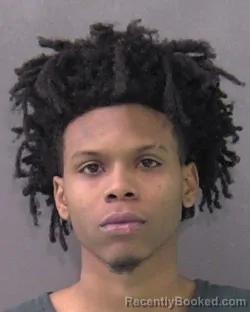 Mugshot of MARKESIAN ENRIQUE HOYTE