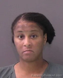Mugshot of CONSWELO YVONNE COMBS