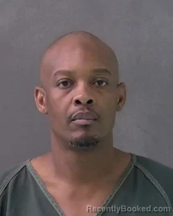 Mugshot of RAFAEL MASON