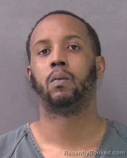 Mugshot of NICKOLUS MARCEL THOMAS