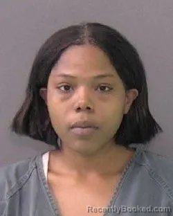 Mugshot of EBONY NICOLE FREEMAN