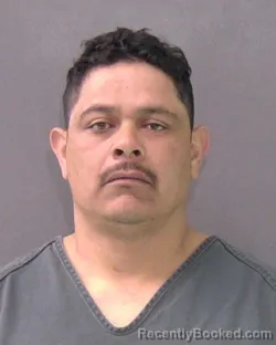 Mugshot of JULIO CESAR QUINTANA RAMIREZ