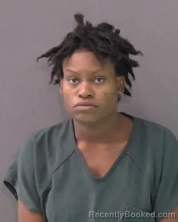 Mugshot of KIYARA HEARON