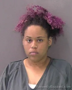 Mugshot of NISA STAOLIN HARRIS