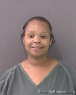 Mugshot of FRE QUIESHA TIOUNDRA PHILLIPS booked in Bell County, Texas on May 8, 2026