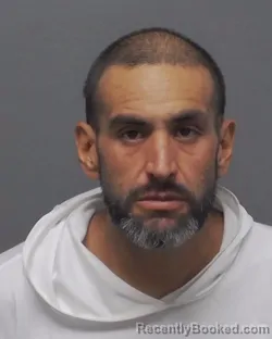 Mugshot of HUMBERTO HERNANDEZ