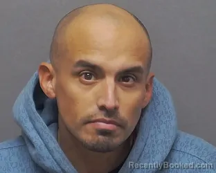 Mugshot of LEONARDO A ORTIZ