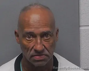 Mugshot of MICHAEL W MASON