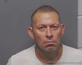 Mugshot of AMANDO III MARTINEZ