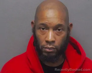 Mugshot of SHANNON D ROBERTS