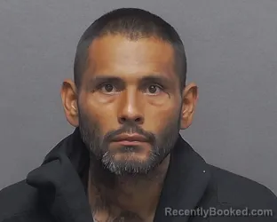 Mugshot of MICHAEL R MUNOZ
